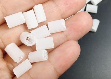 주문 흰색 이동 침대 플라스틱 필터 매체 20 년 수명 순수 HDPE 재료 online manufacture