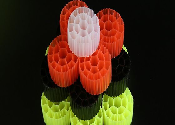 주문 바이오 볼 플라스틱 필터 매체 다채롭고 처녀 HDPE 물질 MBBR online manufacture