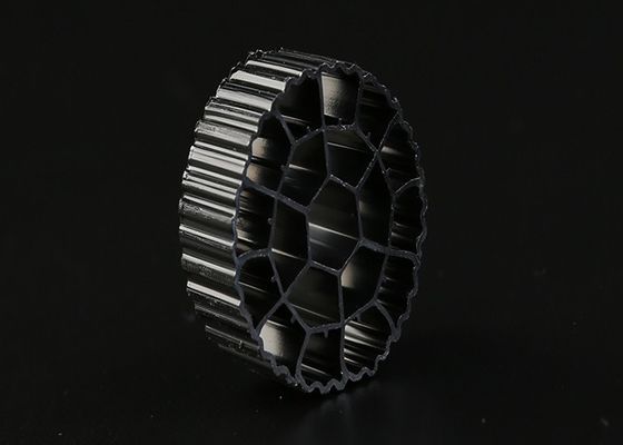 주문 검은 색 플라스틱 MBBR 칼드네스 K1 MBBR 바이오 미디어 HDPE 재료 25mm X 12mm 크기 online manufacture