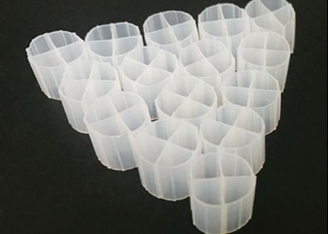 흰색 MBBR 바이오 캐리어 미디어 아에로빅 탱크에 대한 처녀 HDPE 재료와 12 * 9mm 크기
