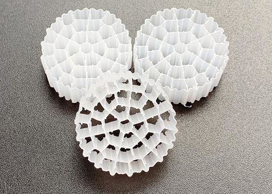 FDA 안전 A / O 기술 MBBR 플라스틱 필터 매체 흰색 Hdpe 물질