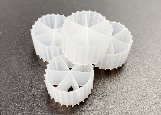 MBBR 믹싱 이동 침대 바이 필름 원자로 HDPE 물질 MBBR K1 필터 미디어 FDA 안전
