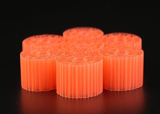 높은 생물학적 활동성 바이오 셀 K1K3K5 필터 매체 K3 HDPE 물질을 가진 수족관 매체