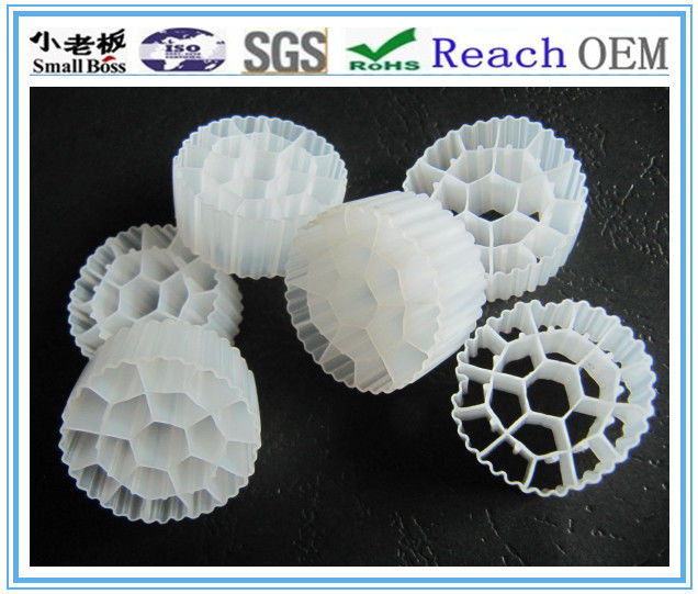 인기가 있는 검은색 처녀 HDPE 물질 MBBR 산업 폐수 처리용 바이오 미디어