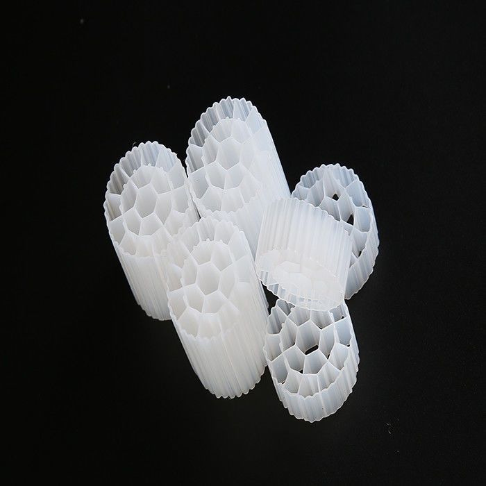 처녀 HDPE 부동 필터 매체 플라스틱 바이오 매체 25mm X 10mm