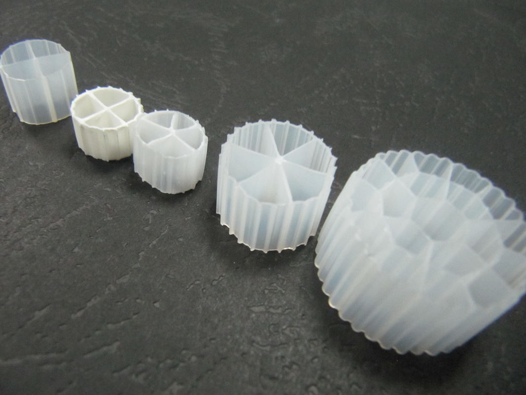 좋은 표면 MBBR 필터 매체 흰색과 순수 HDPE 물질 RAS