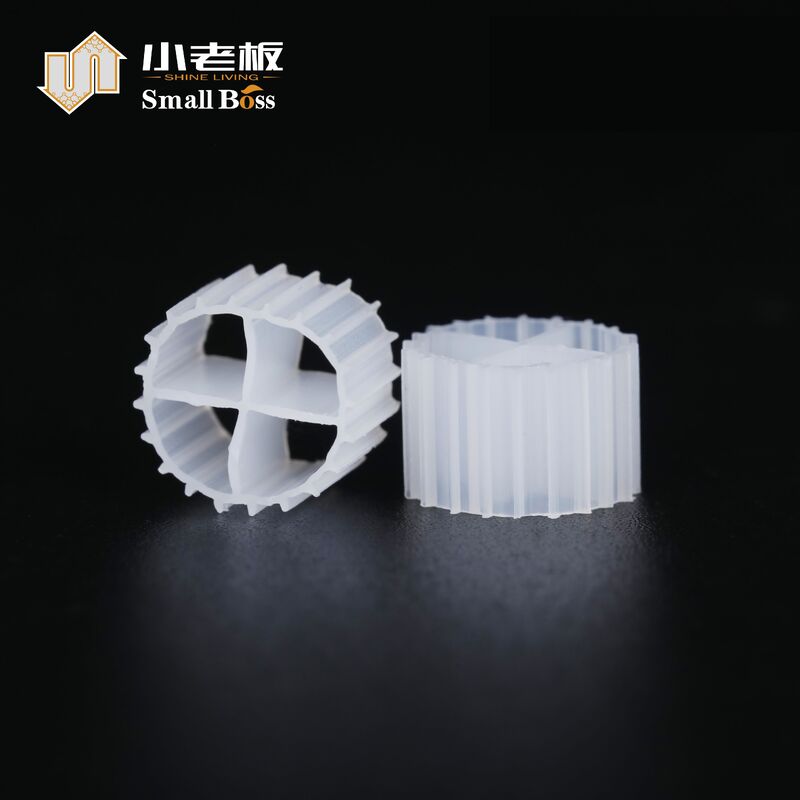 HDPE 작은 크기 K1 바이오 필터 매체 900m2 / M3 표면 면적 11 * 7mm 크기