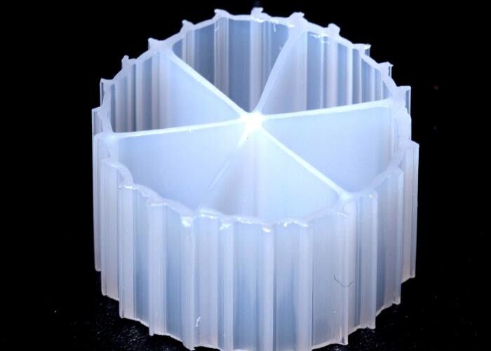 DA 안전 독성 없는 K1 마이크로 필터 MBBR Bomover 원자로 100% 처녀 폴리에틸렌