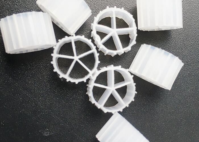 10*7mm MBBR 떠 있는 수송기 어업 육지 기반 수산물 hdpe 환경 재료 초고품질 흰색
