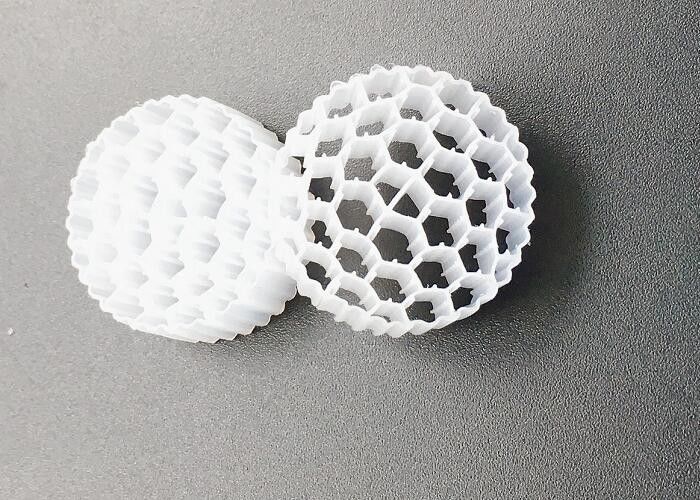 물 흘리는 바이오 필터 흰색 MBBR BIO MEDIA FAB CARRIER 25 * 10MM 38 방 하수 처리