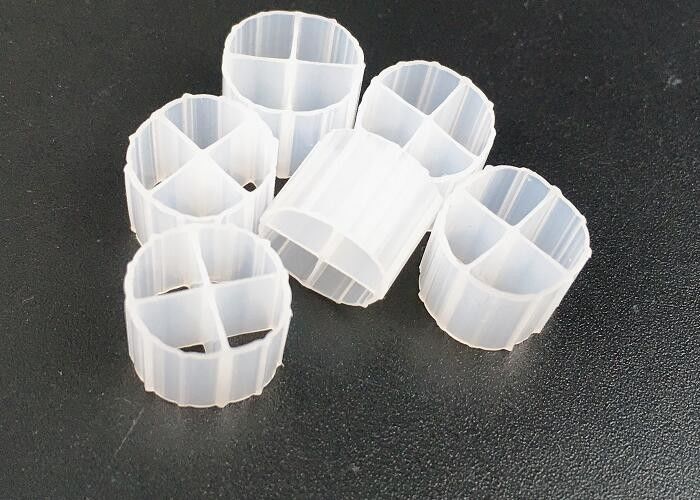 mbbr hdpe로 만든 하수 처리용 플라스틱 koi 웅덩이 떠 있는 바이오 미디어