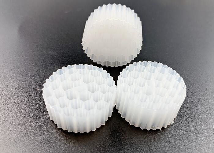 우수한 스피드 필름 서식 바이오매스 MBBR 칼드네스 필터 매체