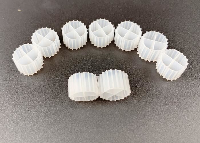 비트리피를 제거하기 위한 처녀 HDPE 흰색 11MM 바이오 필터 미디어