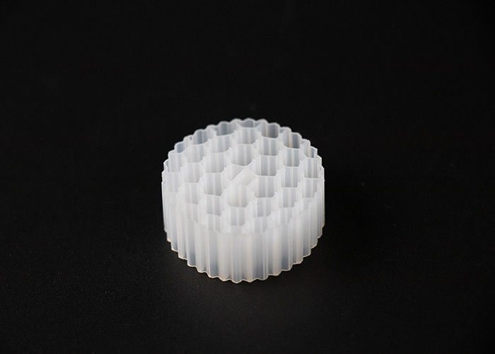 PE38 25*10MM 800m2/M3 Mbbr 바이오 필터 미디어 버진 PE