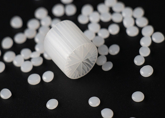 HDPE 바이오 셀 필터 MBBR 운반기 900m2/M3 표면