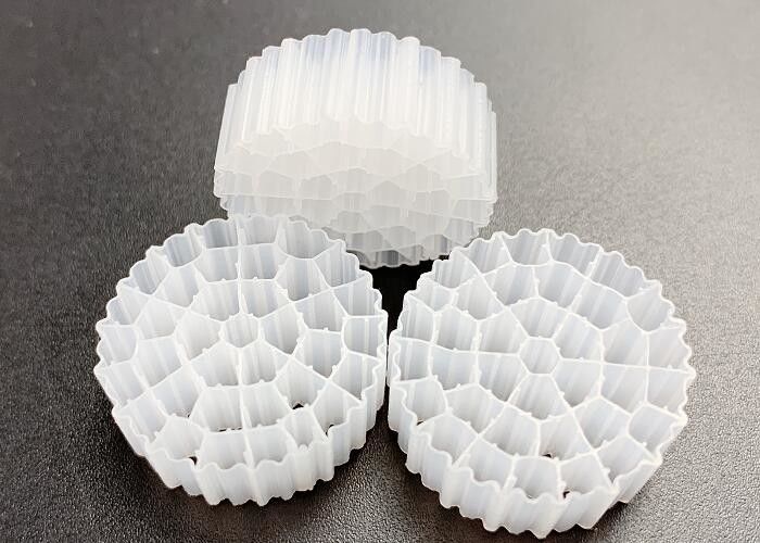 플라스틱 바이오 미디어 추출 파이프 바이오 튜브 MBBR 칼드네스 필터 미디어 모든 색상