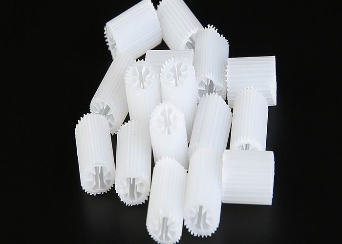 MBBR 바이오 미디어 무거운 크기 5*10mm Virgin HIPS 물질 플라스틱 MBBR 필터 미디어