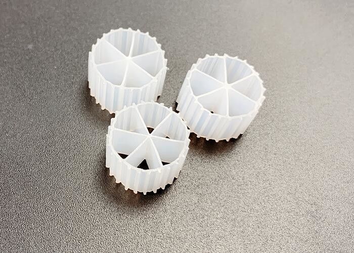 IFAS HDPE 하얀색 MBBR 이동 침대 바이오 필름 원자로 공기 탱크 코크 제거