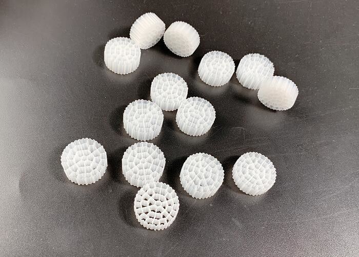 이동 침실 바이오 필름 원자로 떠있는 우물 칼드네스 필터 미디어 37 방 800m2/m3