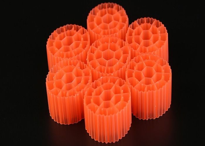 높은 생물학적 활동성 바이오 셀 K1K3K5 필터 매체 K3 HDPE 물질을 가진 수족관 매체